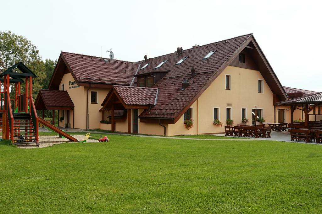 Wellness Penzion Pod Rozhlednou Kostelec nad Orlicí Екстериор снимка