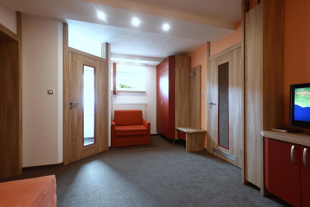Wellness Penzion Pod Rozhlednou Kostelec nad Orlicí Екстериор снимка